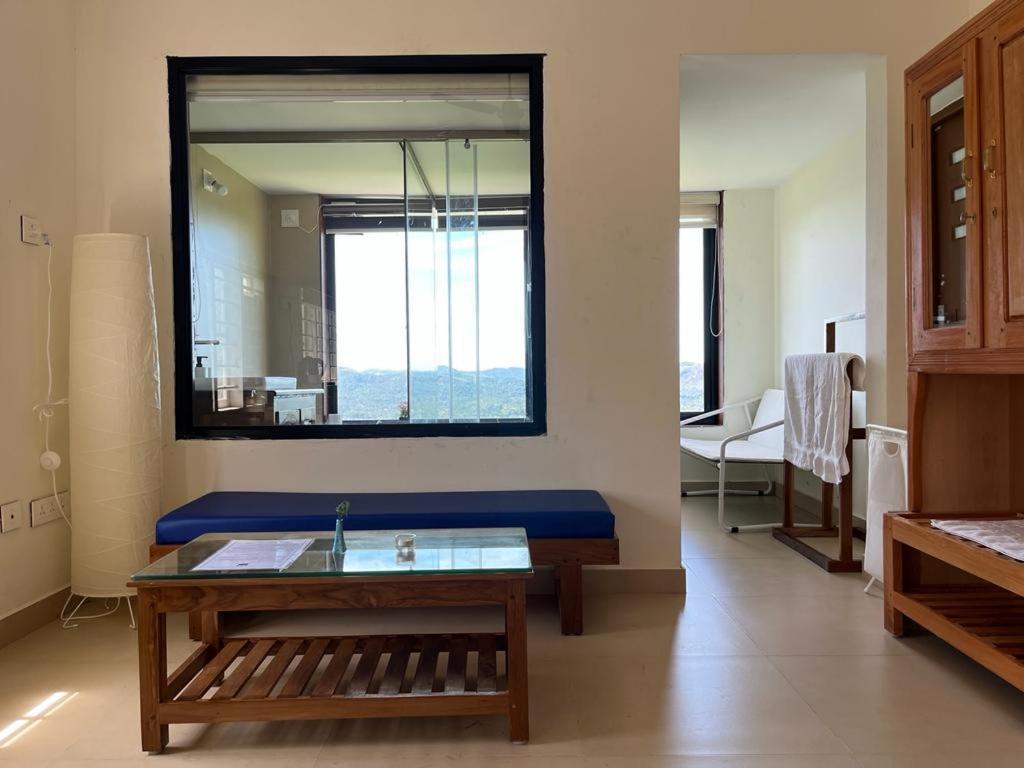 Munnar Alkaline Villa Екстериор снимка